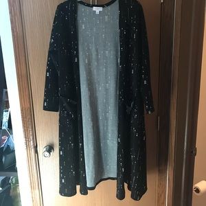 NWOT LuLaRoe Sarah Black w/ Arrows L